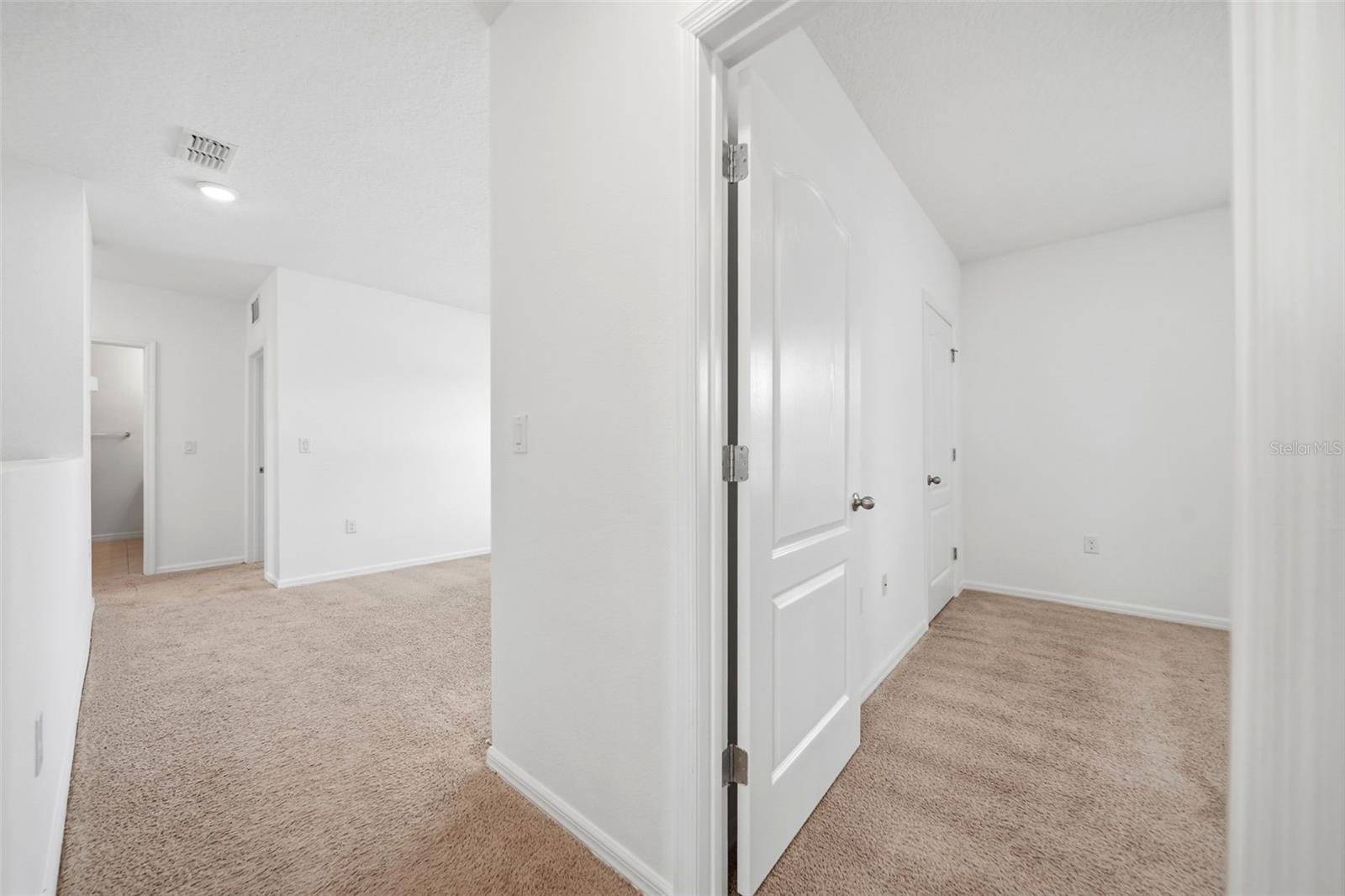3313 WOLF RUN ROAD, Mount Dora, FL 32757