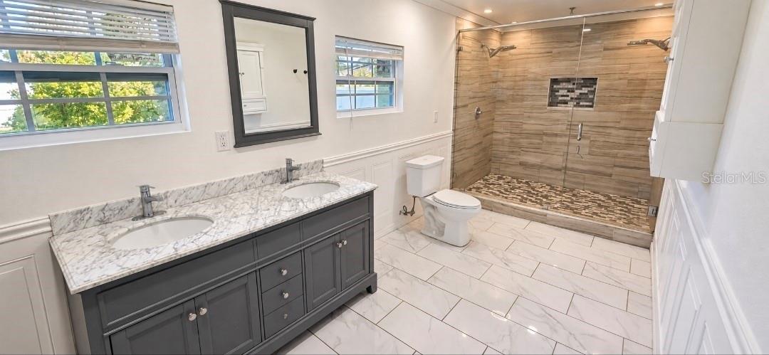 8007 MEADOWGLEN DRIVE, Orlando, FL 32810