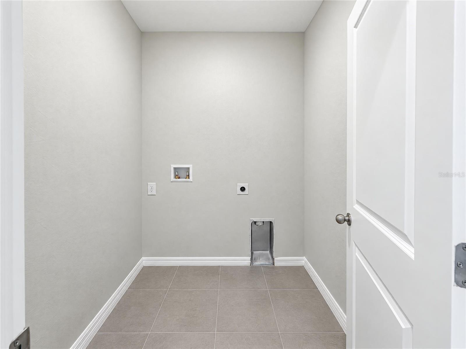 4273 NE 29TH PLACE, Ocala, FL 34470