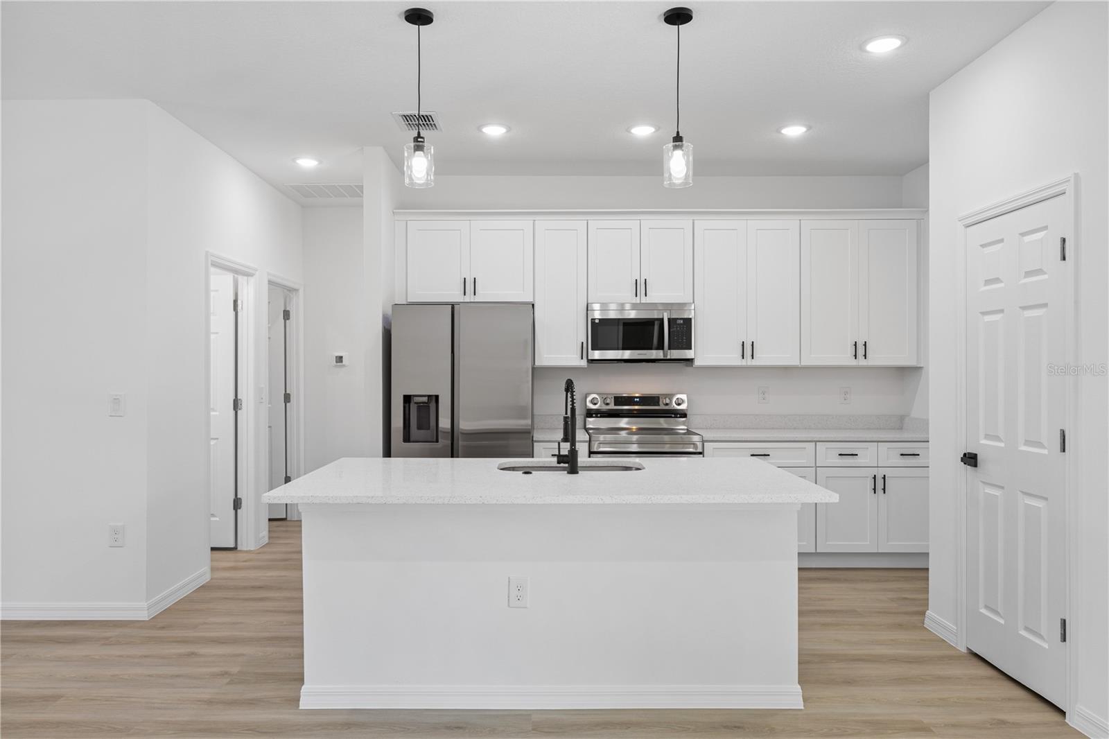 8680 N CREEK WAY, Citrus Springs, FL 34434