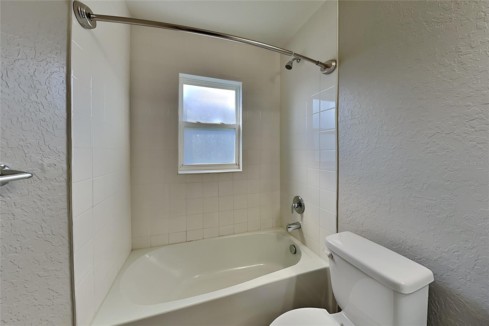 Lakeland, FL 33813
