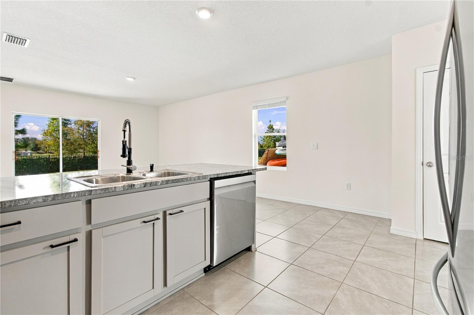 3527 MAPLE GROVE WAY, Plant City, FL 33565