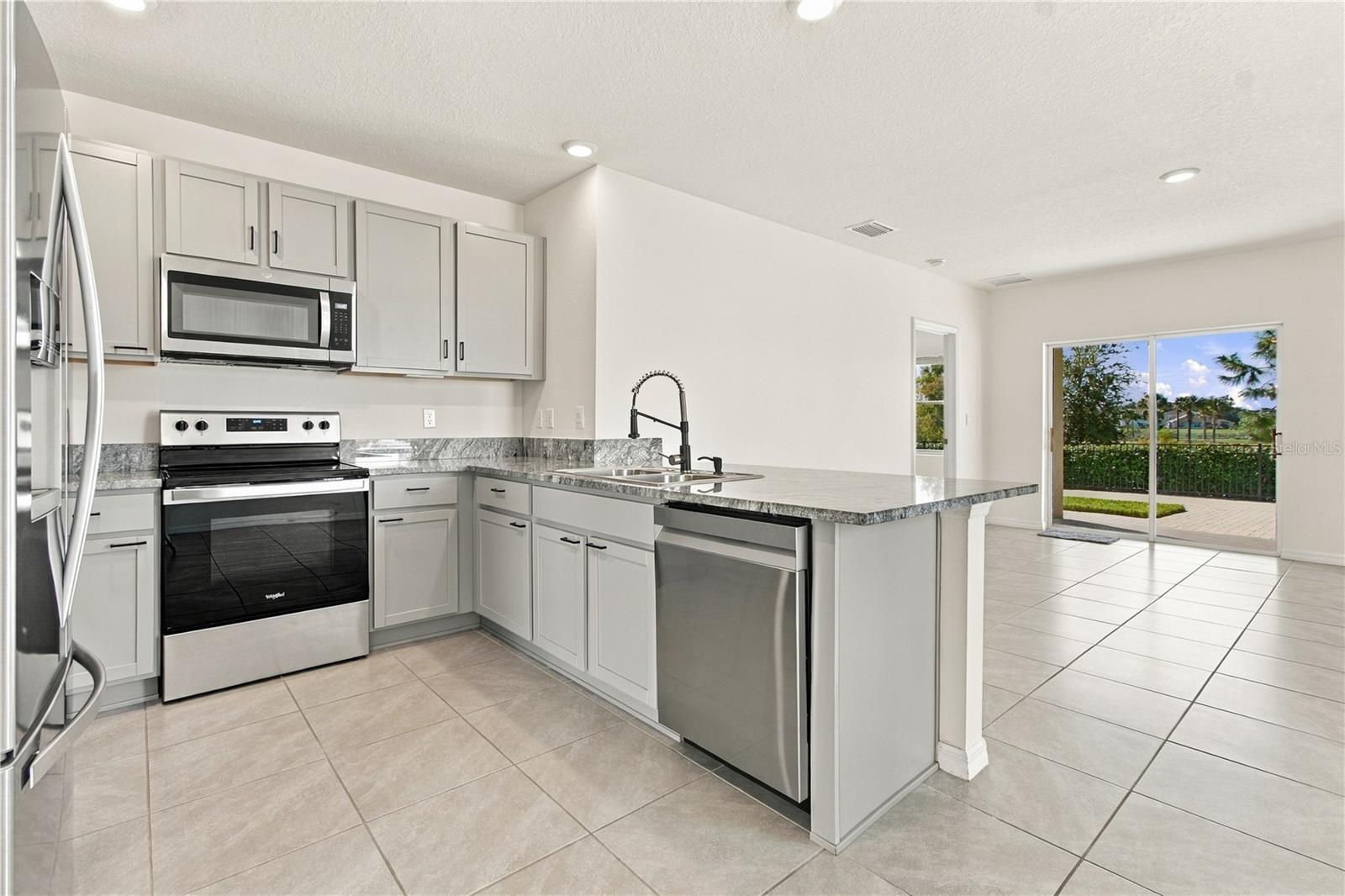 3527 MAPLE GROVE WAY, Plant City, FL 33565