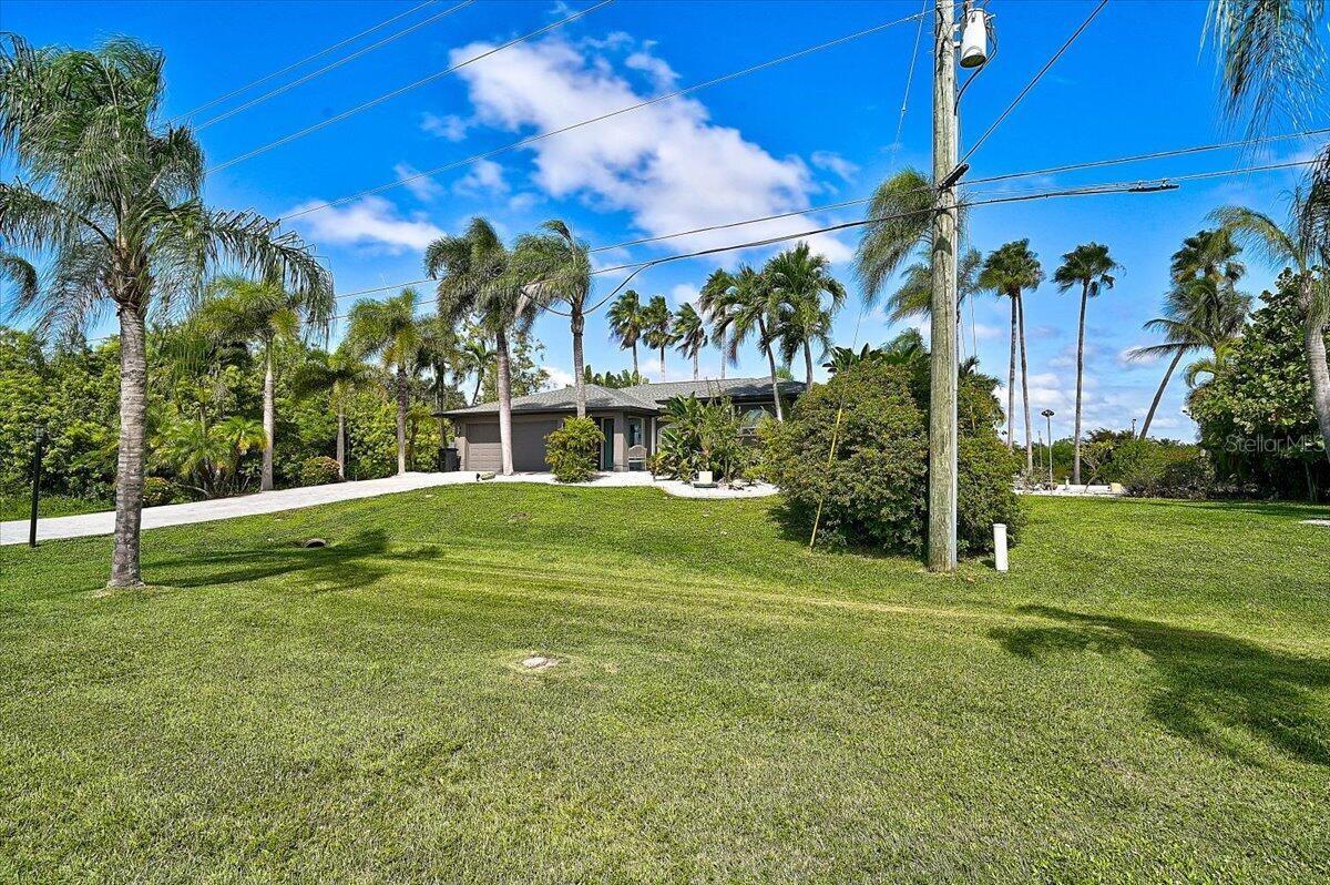 8877 CALUMET BOULEVARD, Port Charlotte, FL 33981
