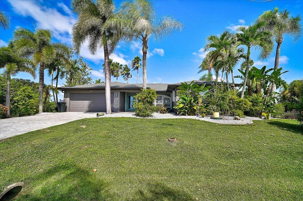 8877 CALUMET BOULEVARD, Port Charlotte, FL 33981