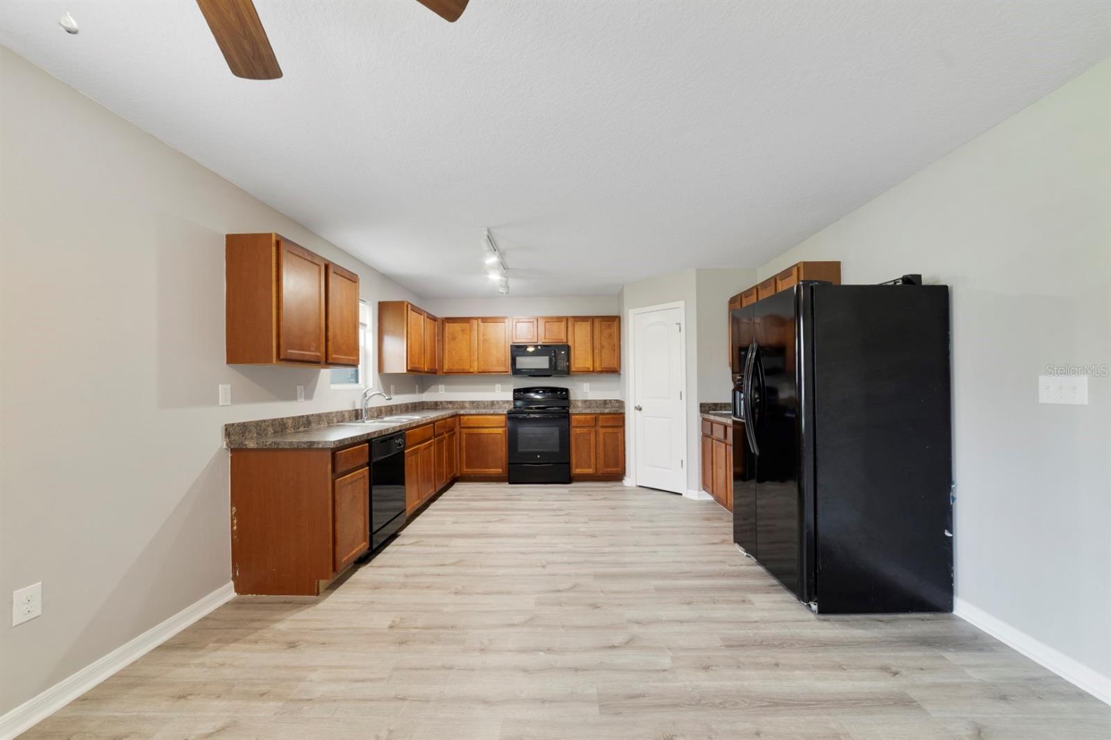 1869 SNAPPER DRIVE, Poinciana, FL 34759