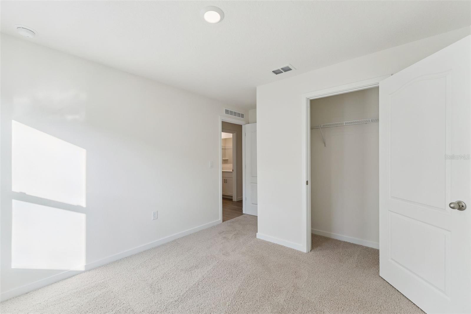 20 AMBERWOOD LANE, Ormond Beach, FL 32174
