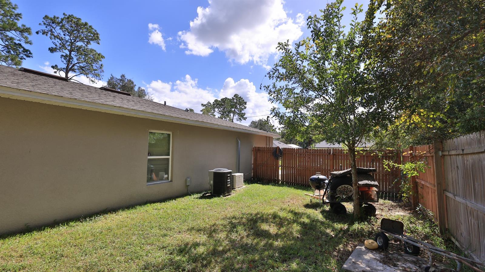 1565 SCHAUB AVENUE, Orange City, FL 32763