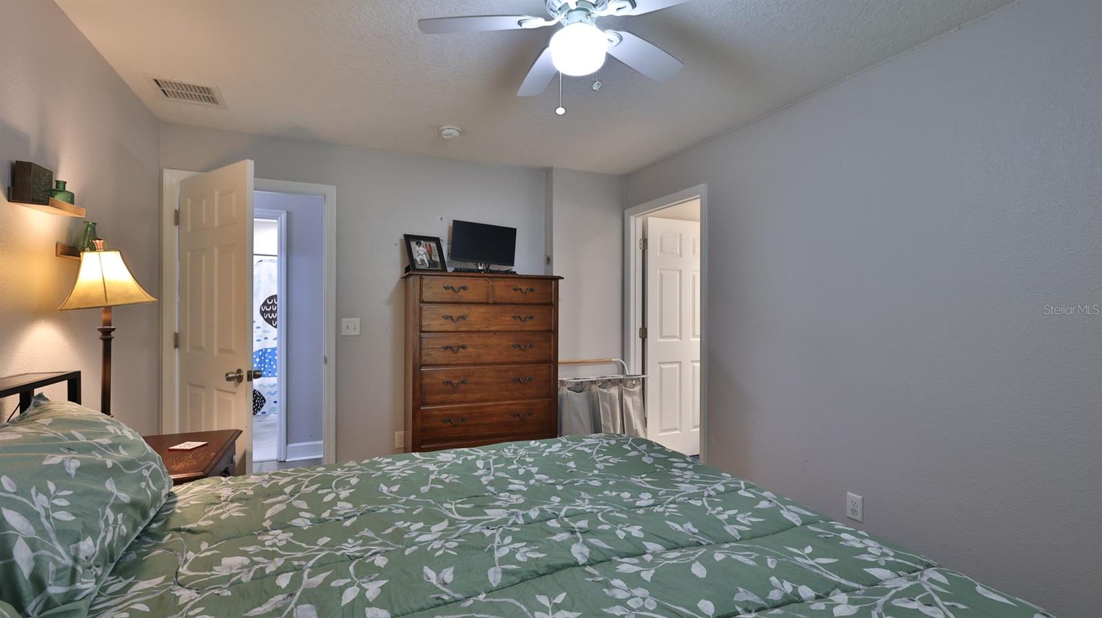 1565 SCHAUB AVENUE, Orange City, FL 32763