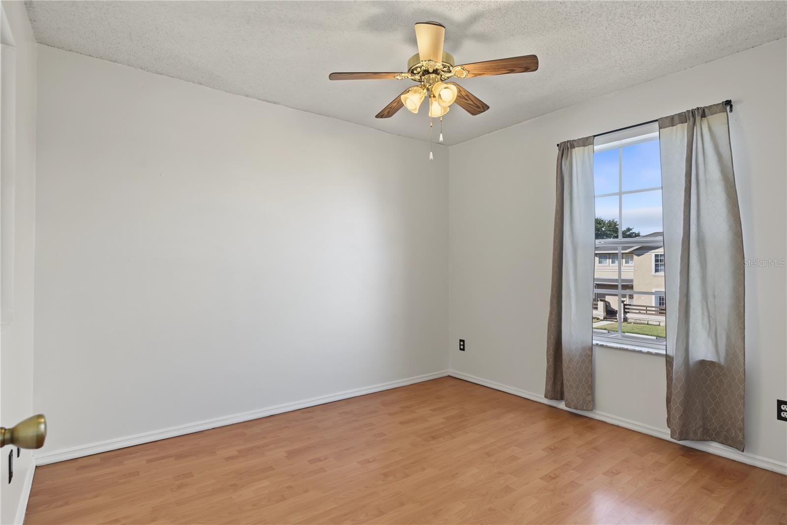 3117 SANDY SHORE LN, Kissimmee, FL 34743