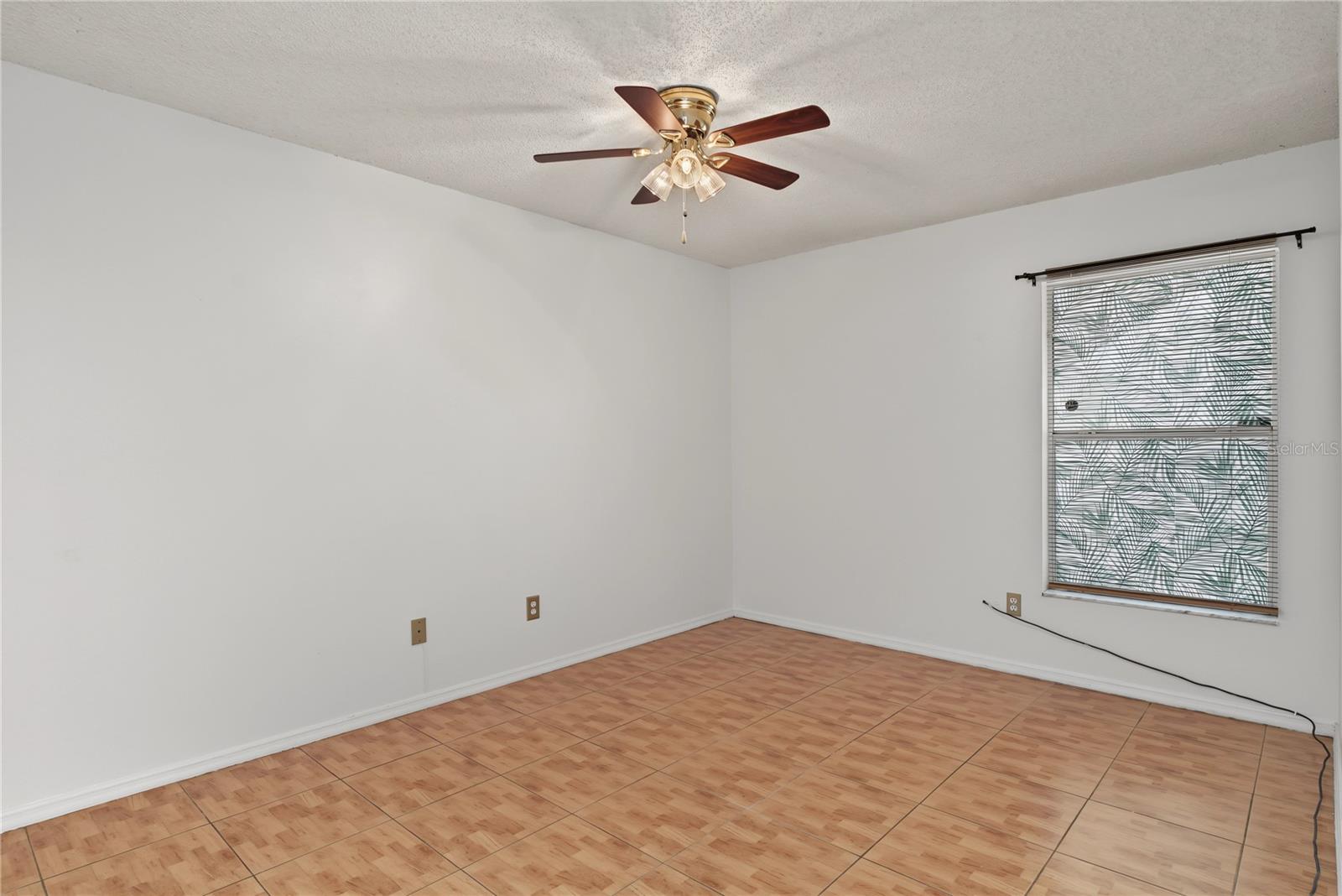 3117 SANDY SHORE LN, Kissimmee, FL 34743