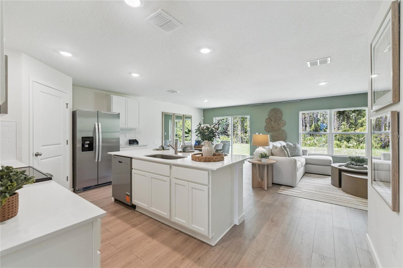 22 AMBERWOOD LANE, Ormond Beach, FL 32174