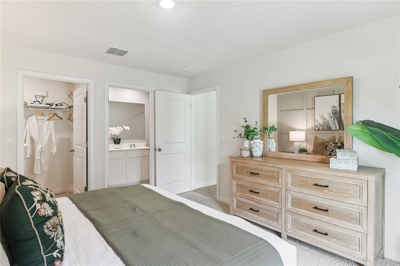 22 AMBERWOOD LANE, Ormond Beach, FL 32174