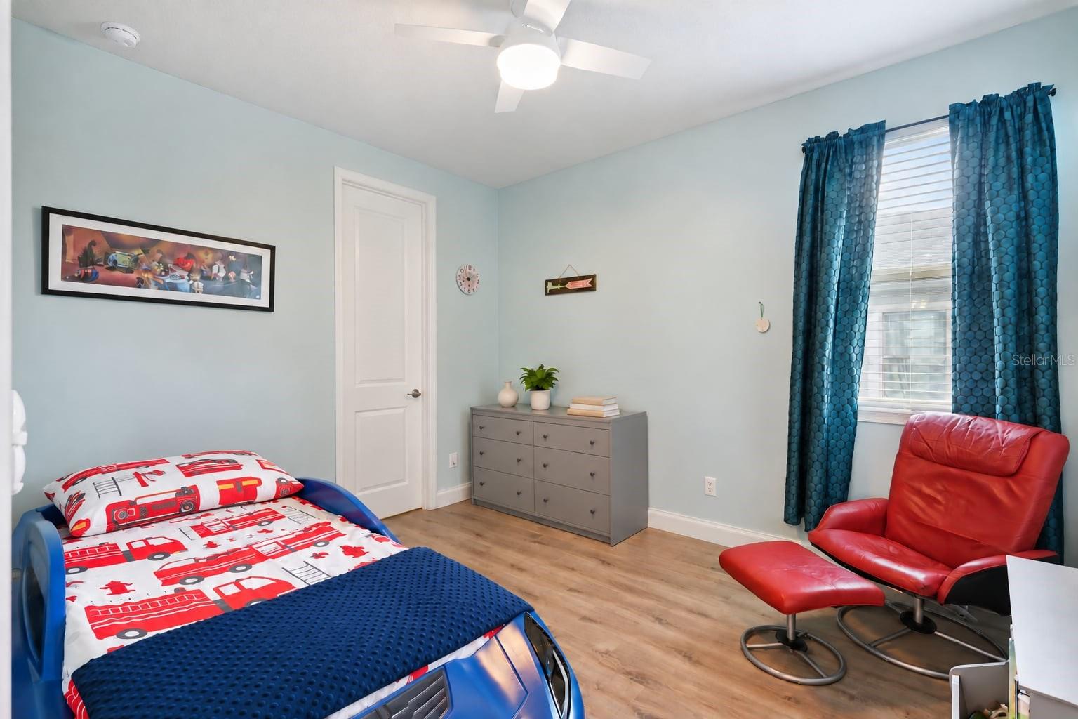 8325 VIVARO ISLE WAY, Windermere, FL 34786