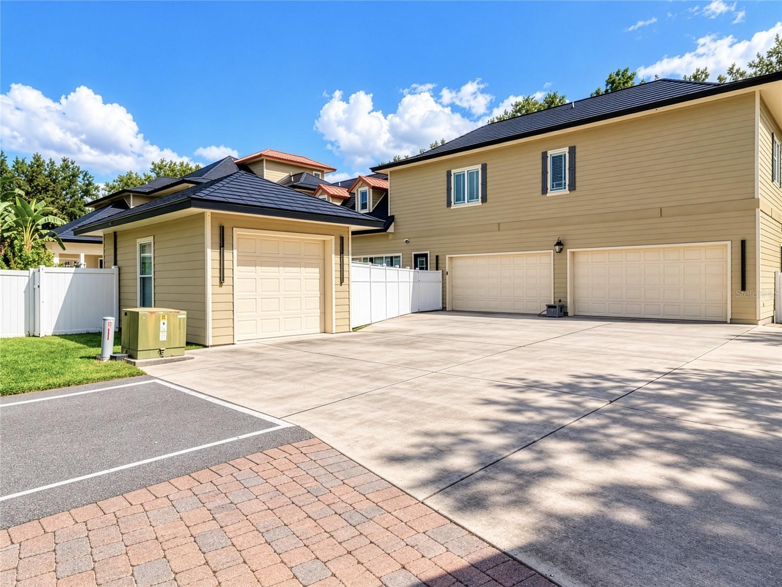 3301 SCHOOLHOUSE ROAD, St Cloud, FL 34773