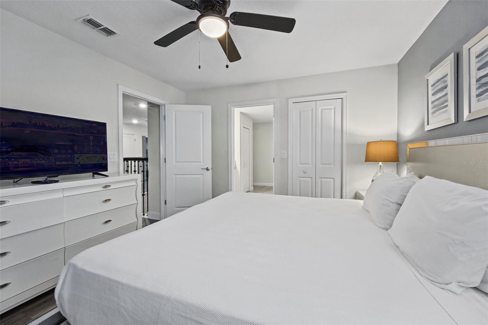 King bedroom