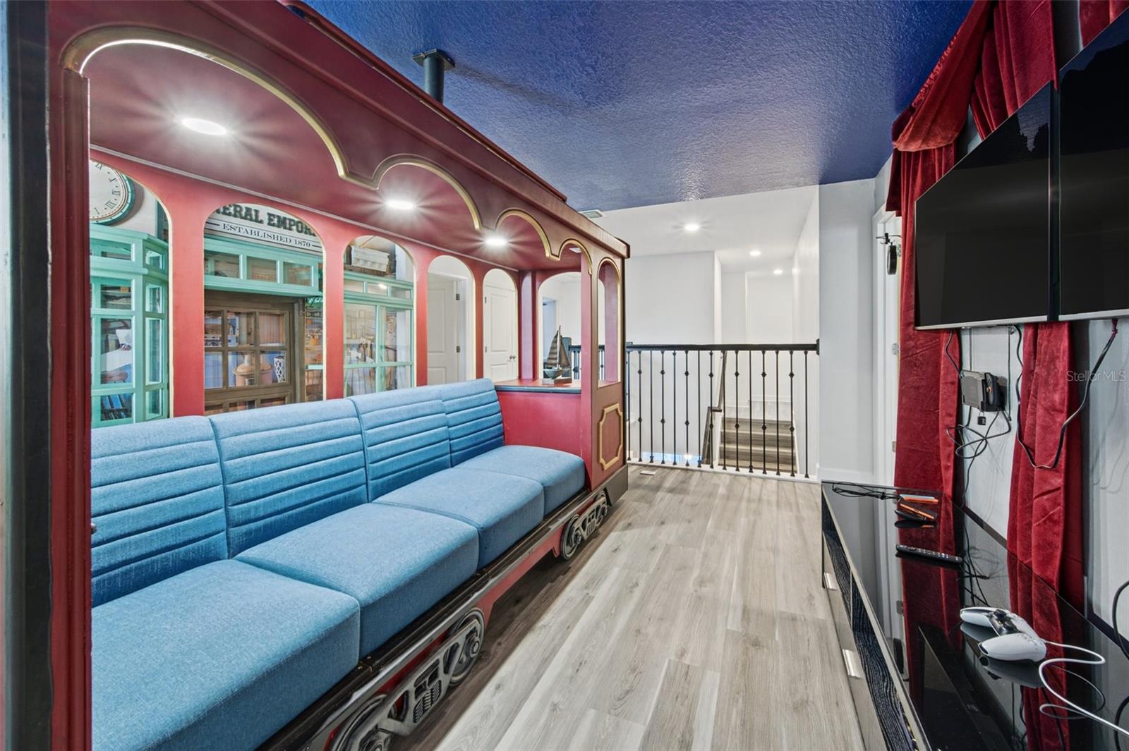 Themed bonus room