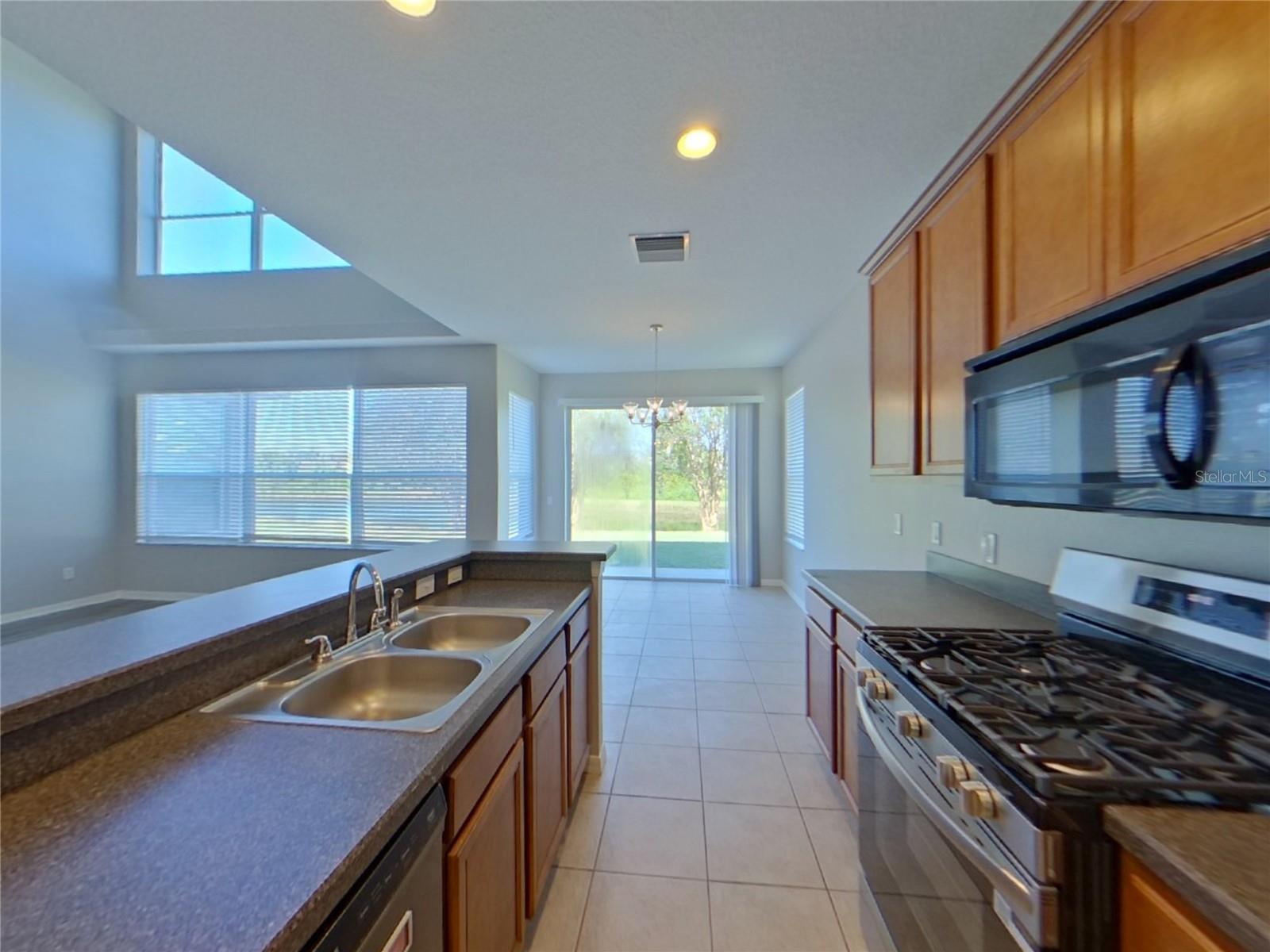 Apollo Beach, FL 33572