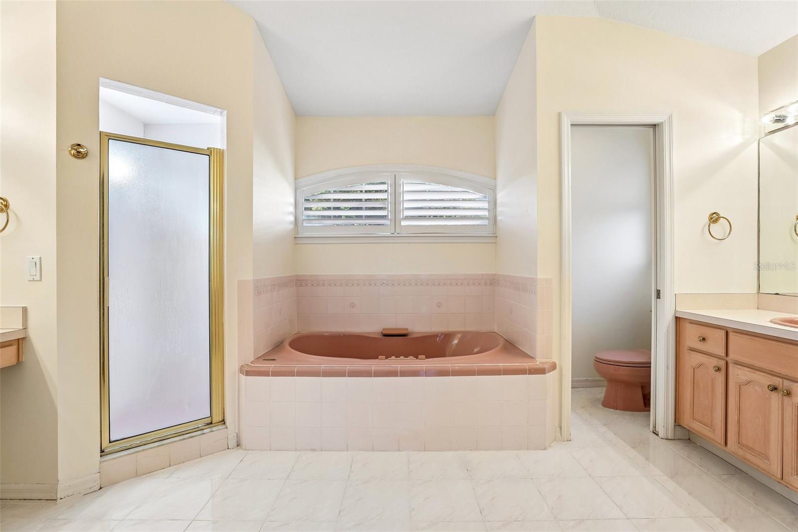 Master En Suite Bathroom