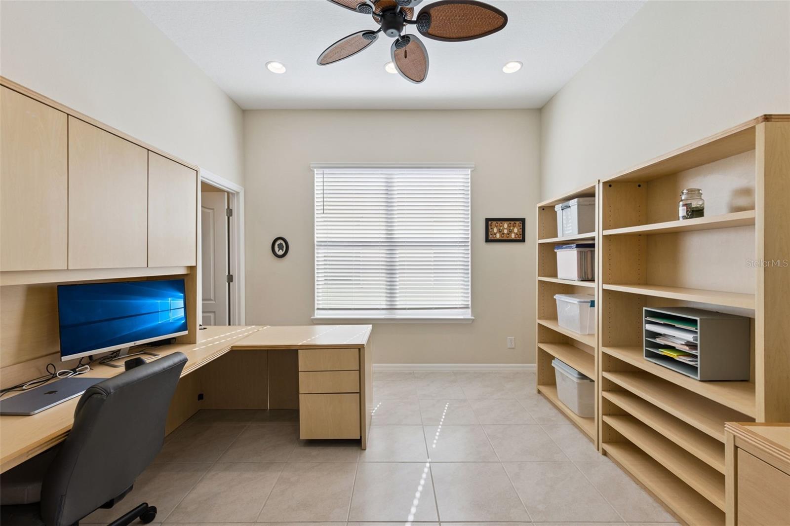 2nd bedroom