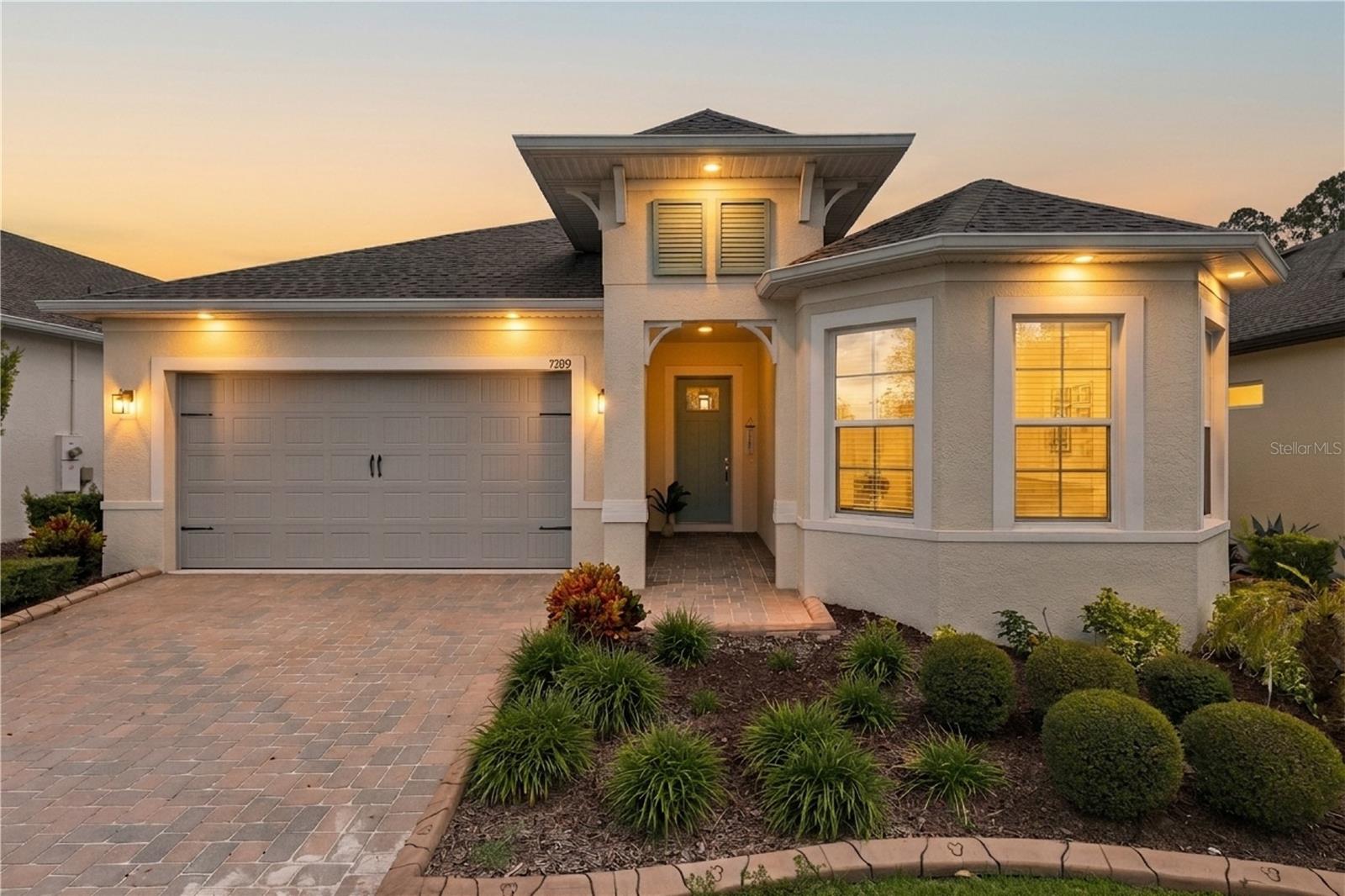 7789 Four Seasons Blvd 7789 Four Seasons Blvd