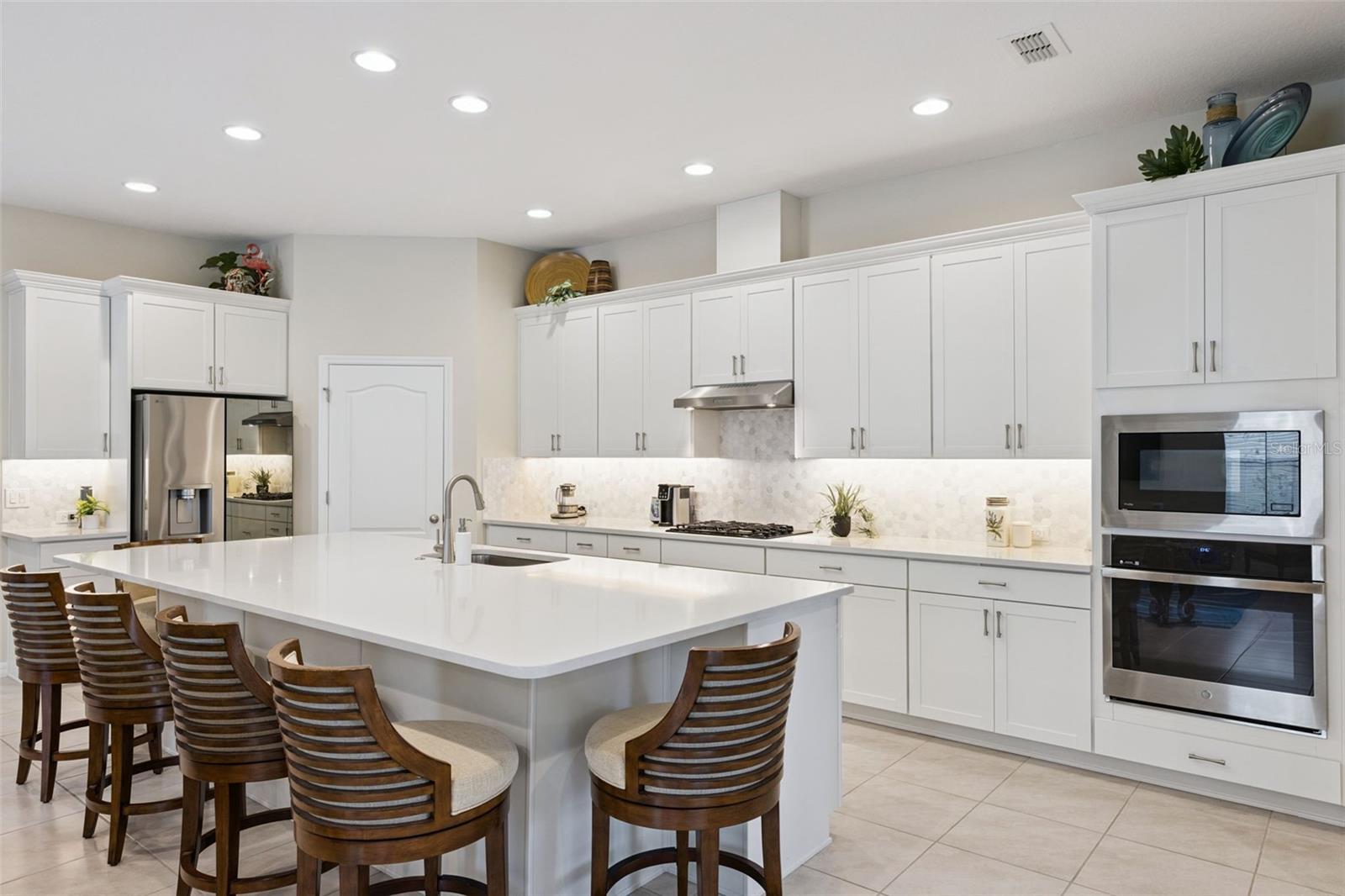 7789 FOUR SEASONS BOULEVARD, Kissimmee, FL 34747