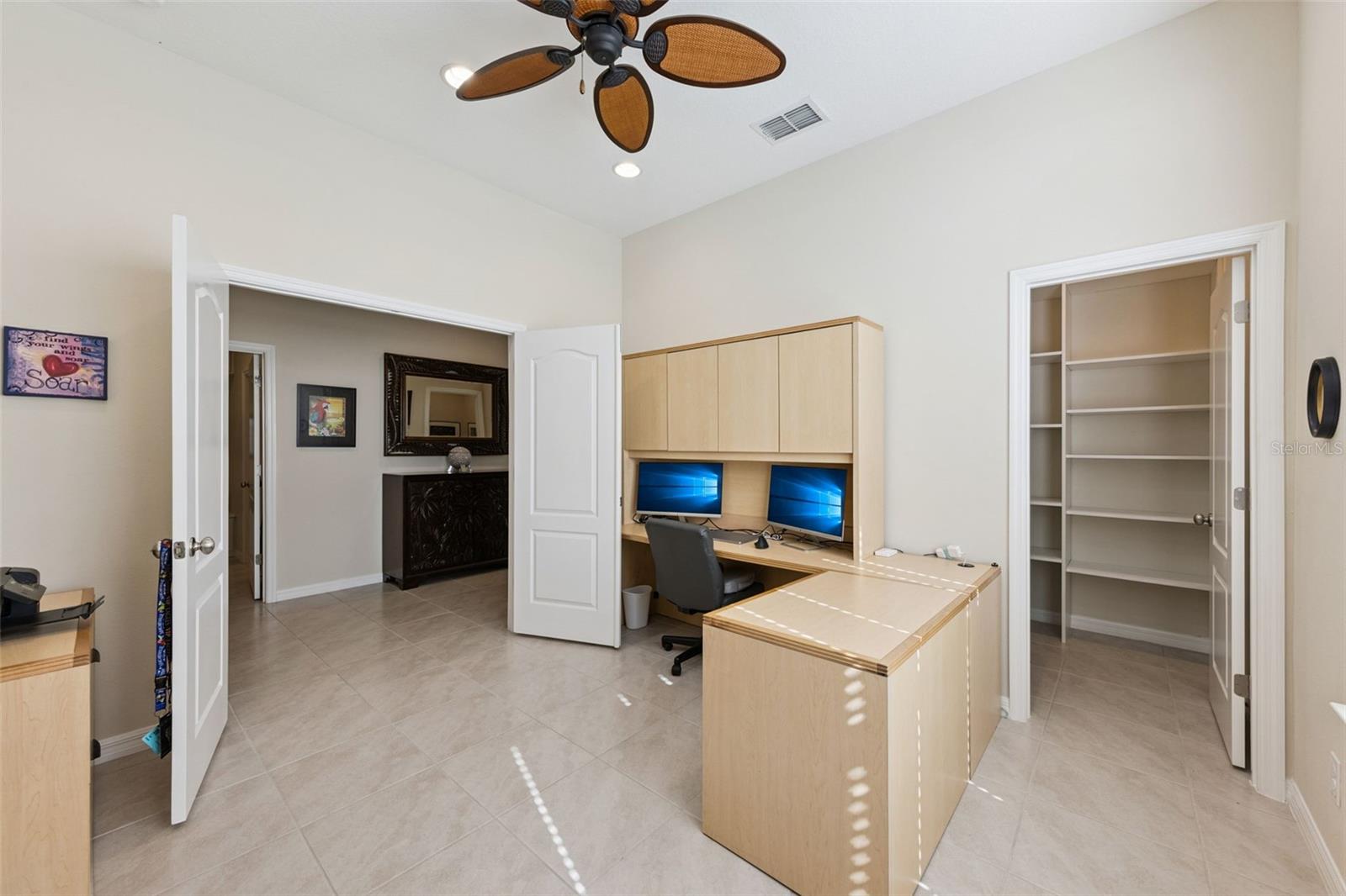 2nd bedroom