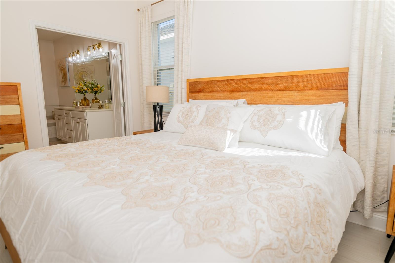 2010 BOSS HEWETT STREET, Oakland, FL 34787