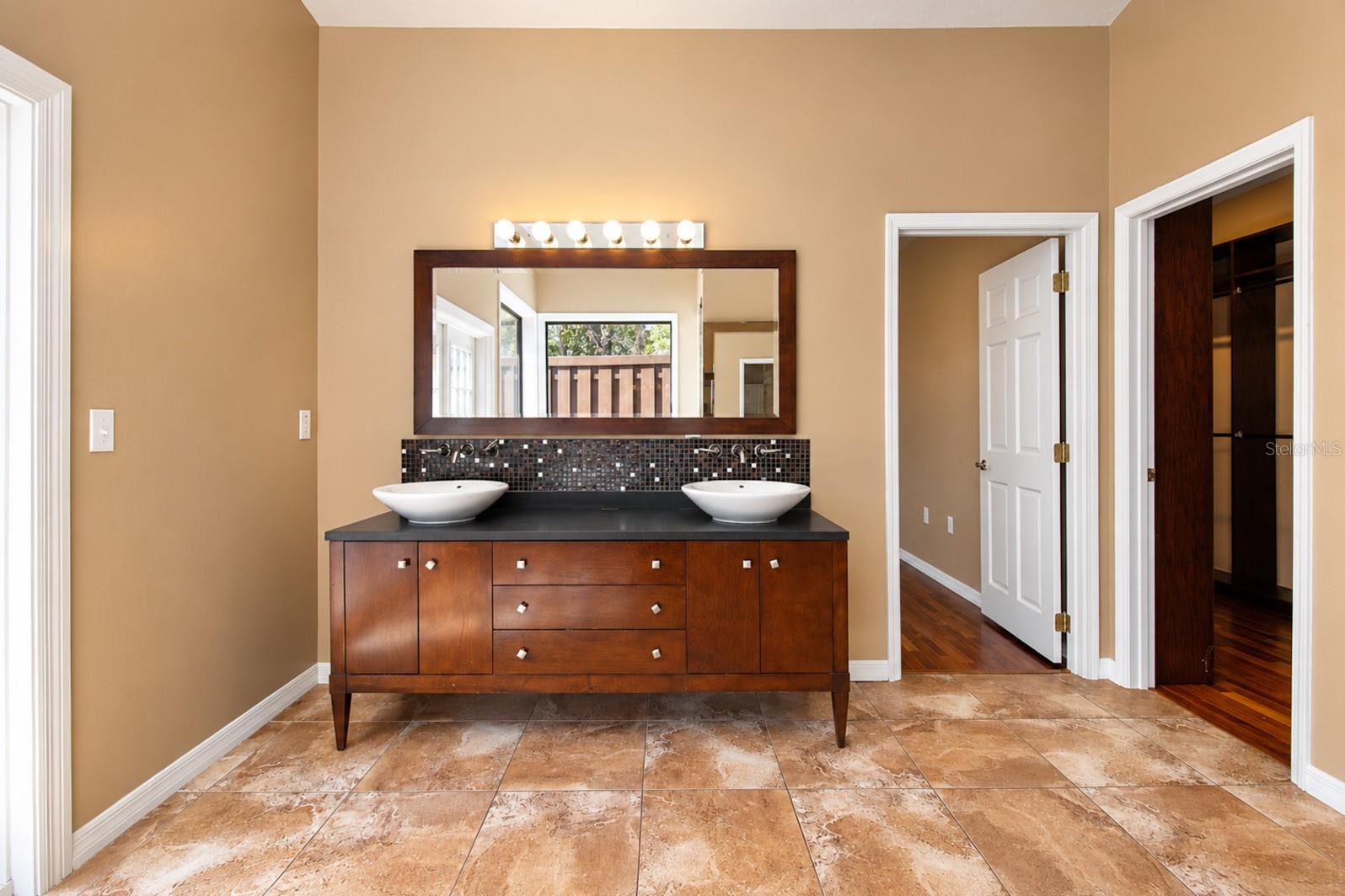 2225 EARLEAF COURT, Longwood, FL 32779