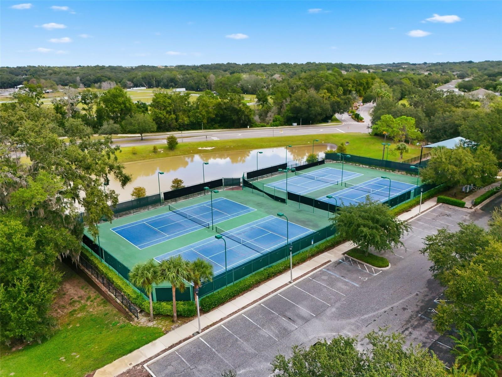 Tennis