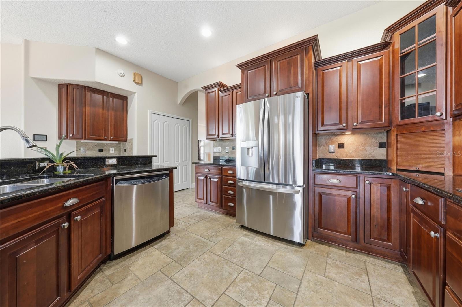 Kitchen 2