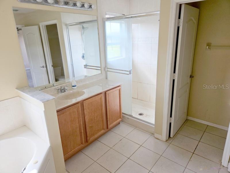20126 NOB OAK AVENUE, Tampa, FL 33647