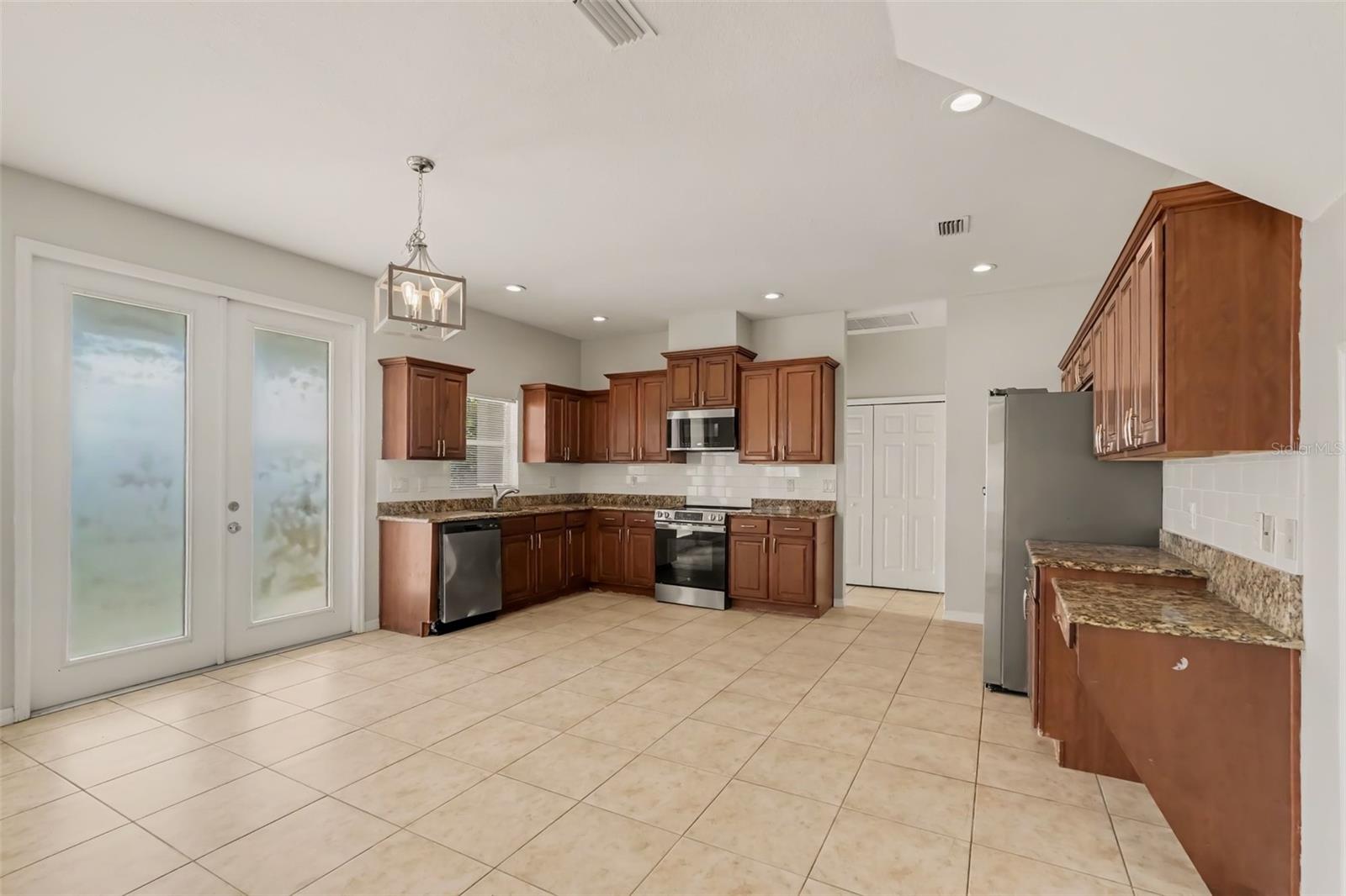 11115 ANCIENT FUTURES DR DRIVE, Tampa, FL 33647