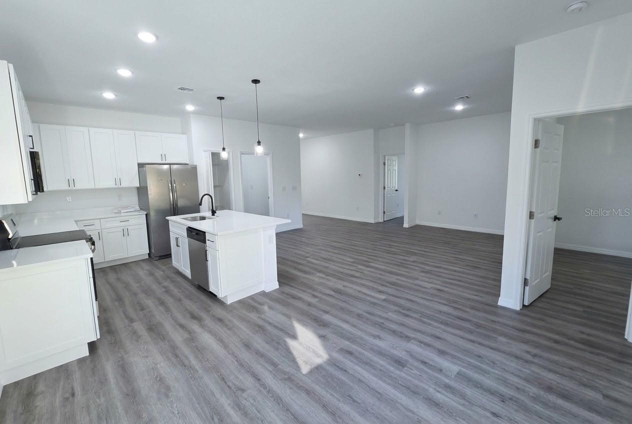 6531 DALEWOOD CIRCLE, North Port, FL 34288 6531 DALEWOOD CIRCLE, North Port, FL 34288