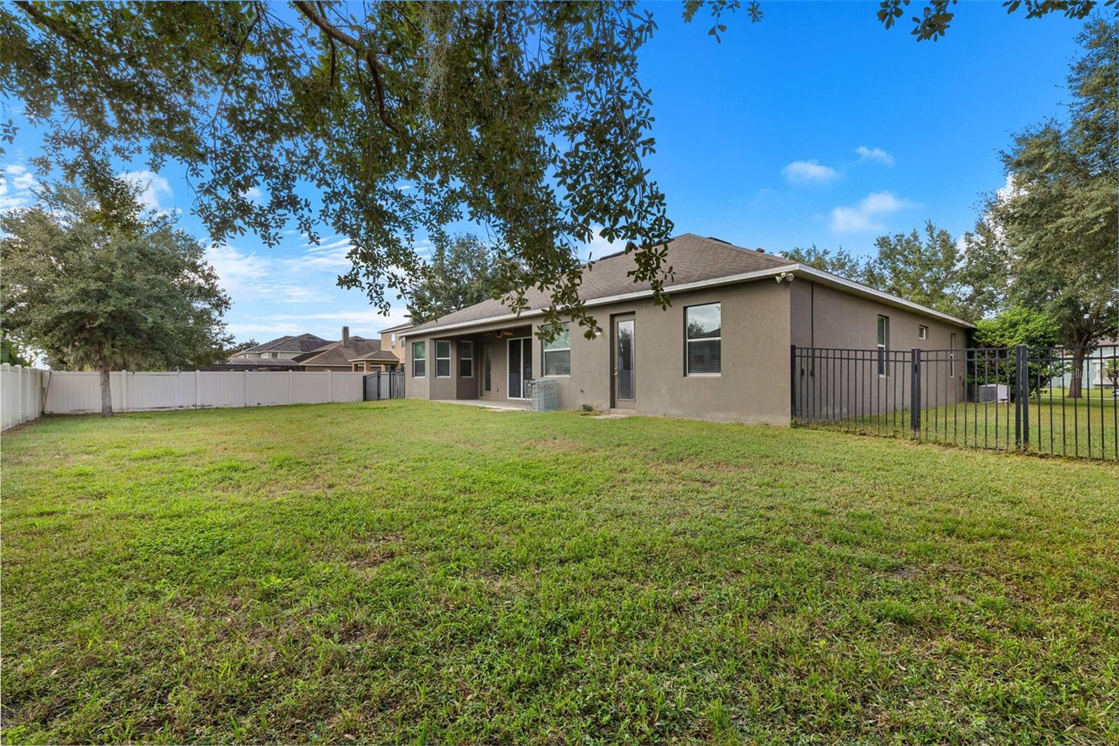 2210 PARKSIDE MEADOW DRIVE, Apopka, FL 32712