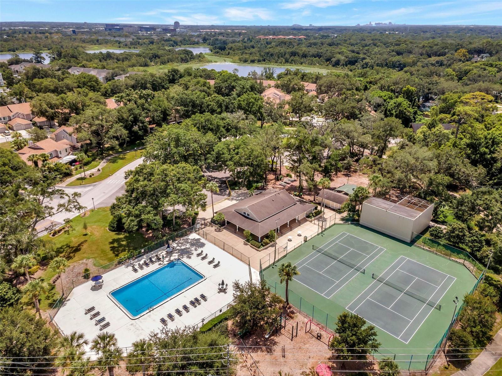 950 WOODROSE COURT, Altamonte Springs, FL 32714