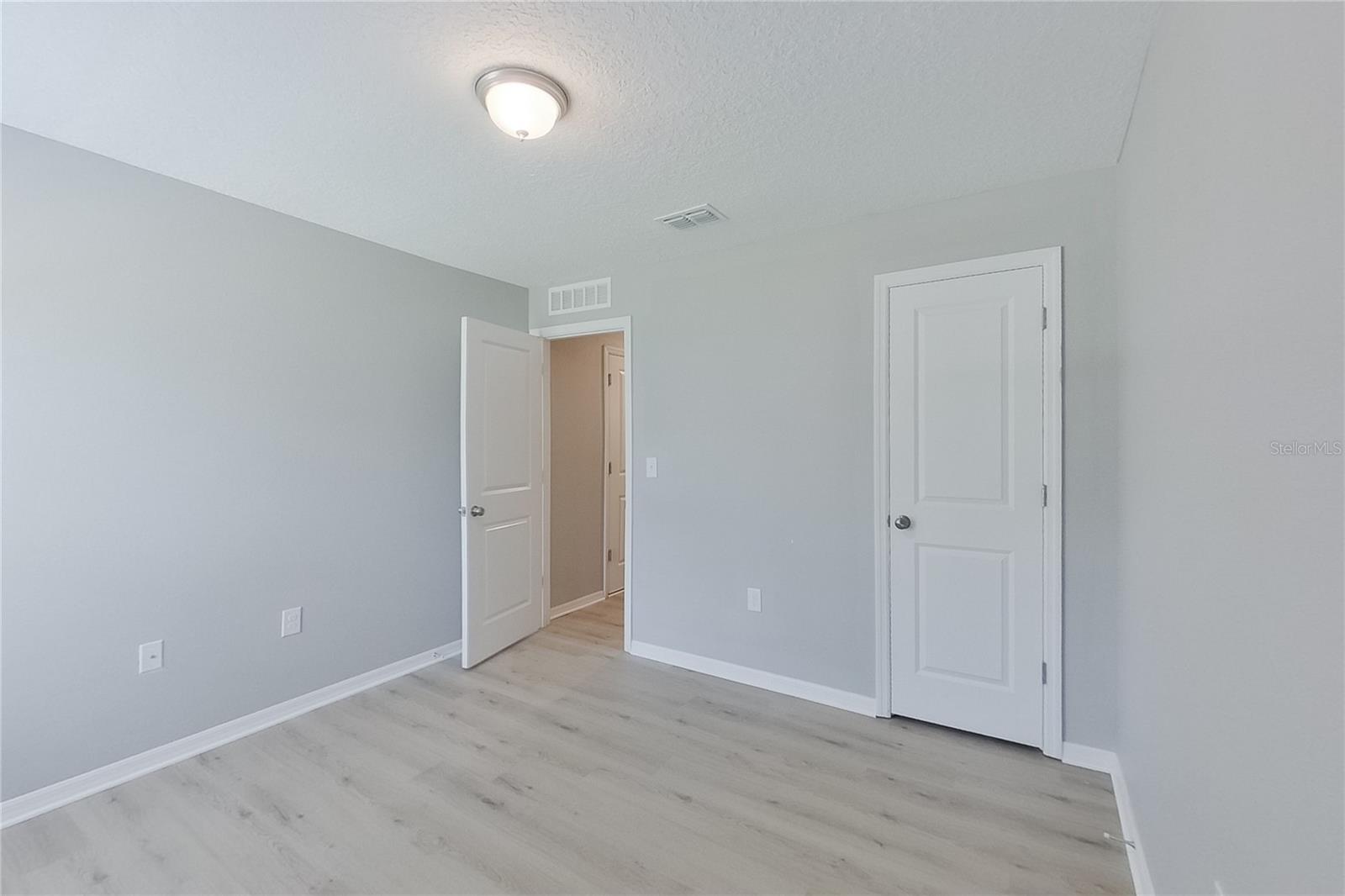 8833 N VIENNA DRIVE, Citrus Springs, FL 34433