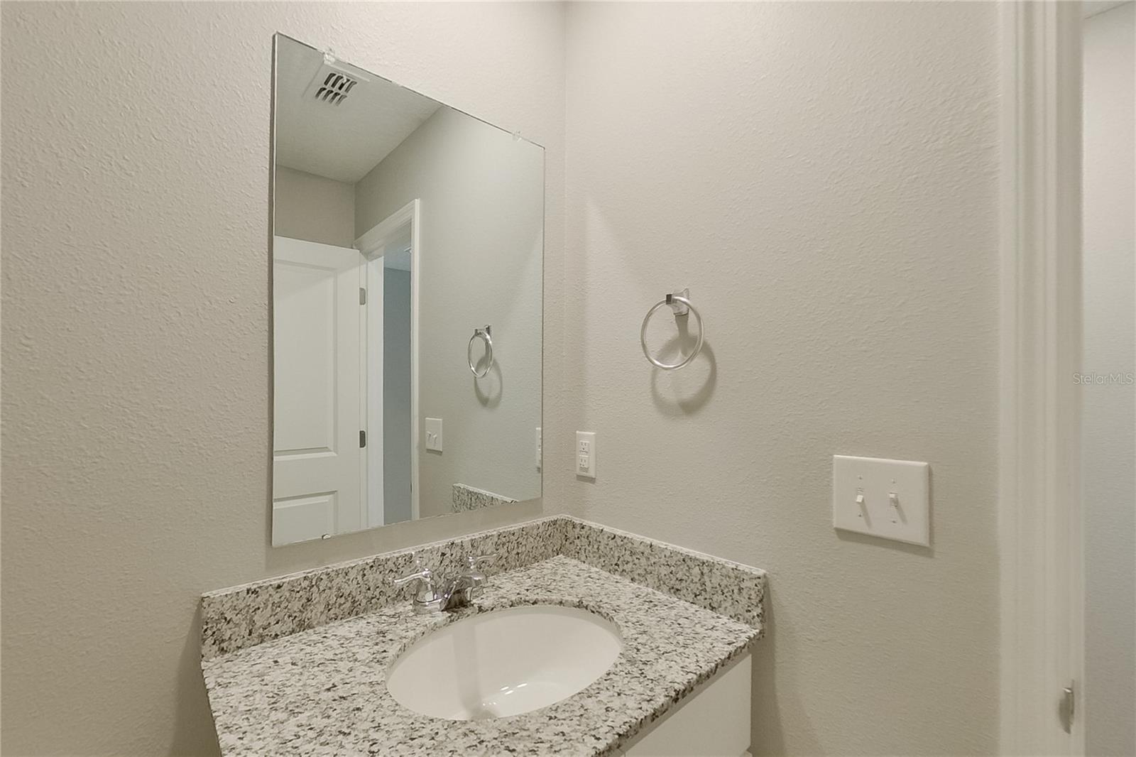 8833 N VIENNA DRIVE, Citrus Springs, FL 34433