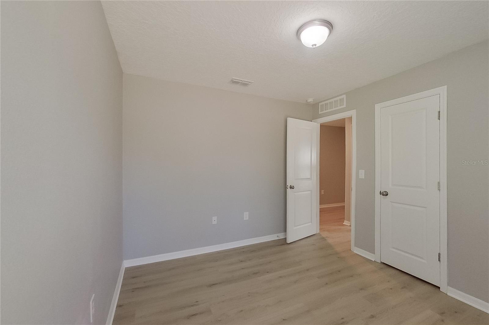 8833 N VIENNA DRIVE, Citrus Springs, FL 34433