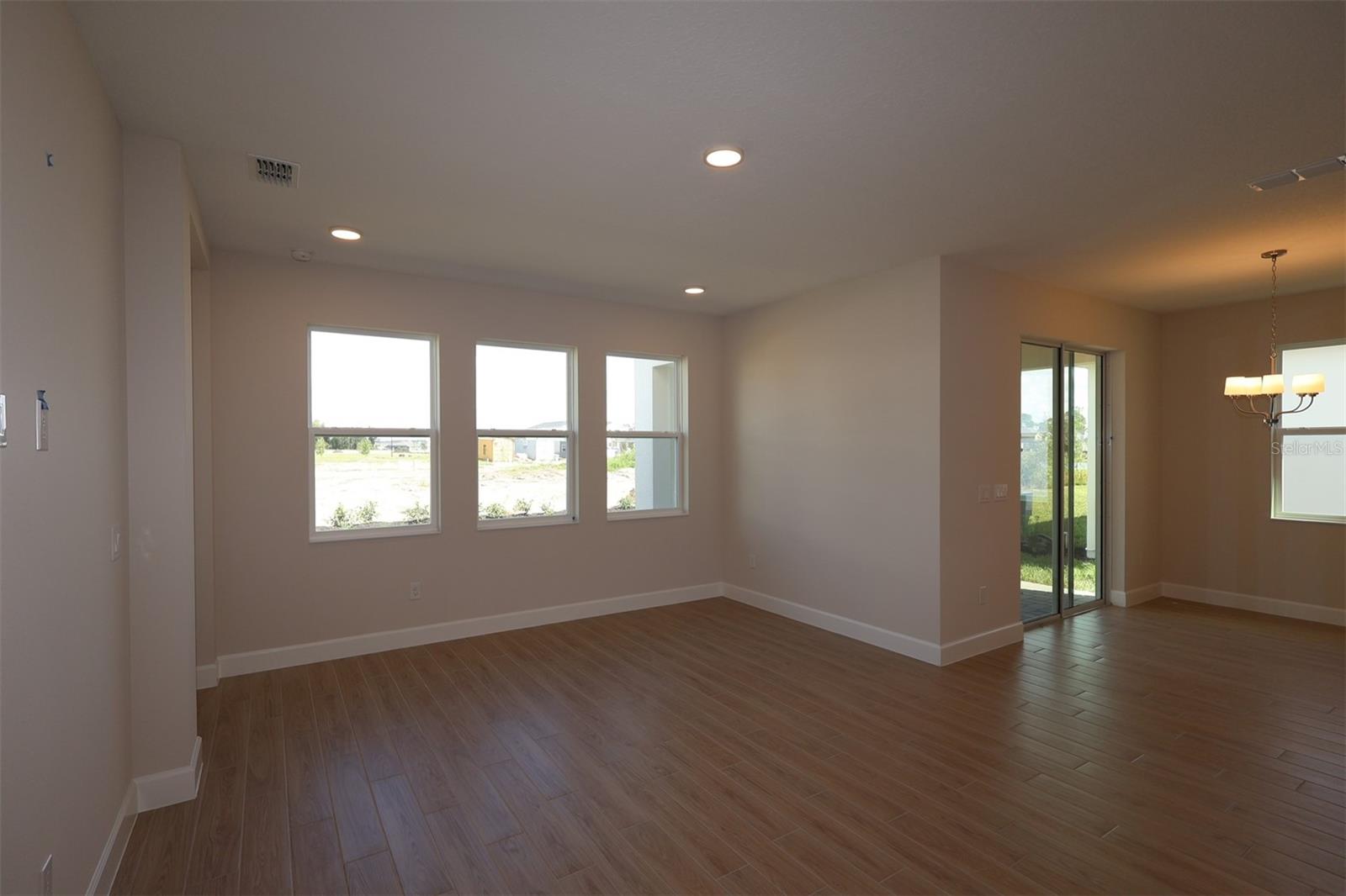 5296 HIGH LINE DRIVE, St Cloud, FL 34771 5296 HIGH LINE DRIVE, St Cloud, FL 34771