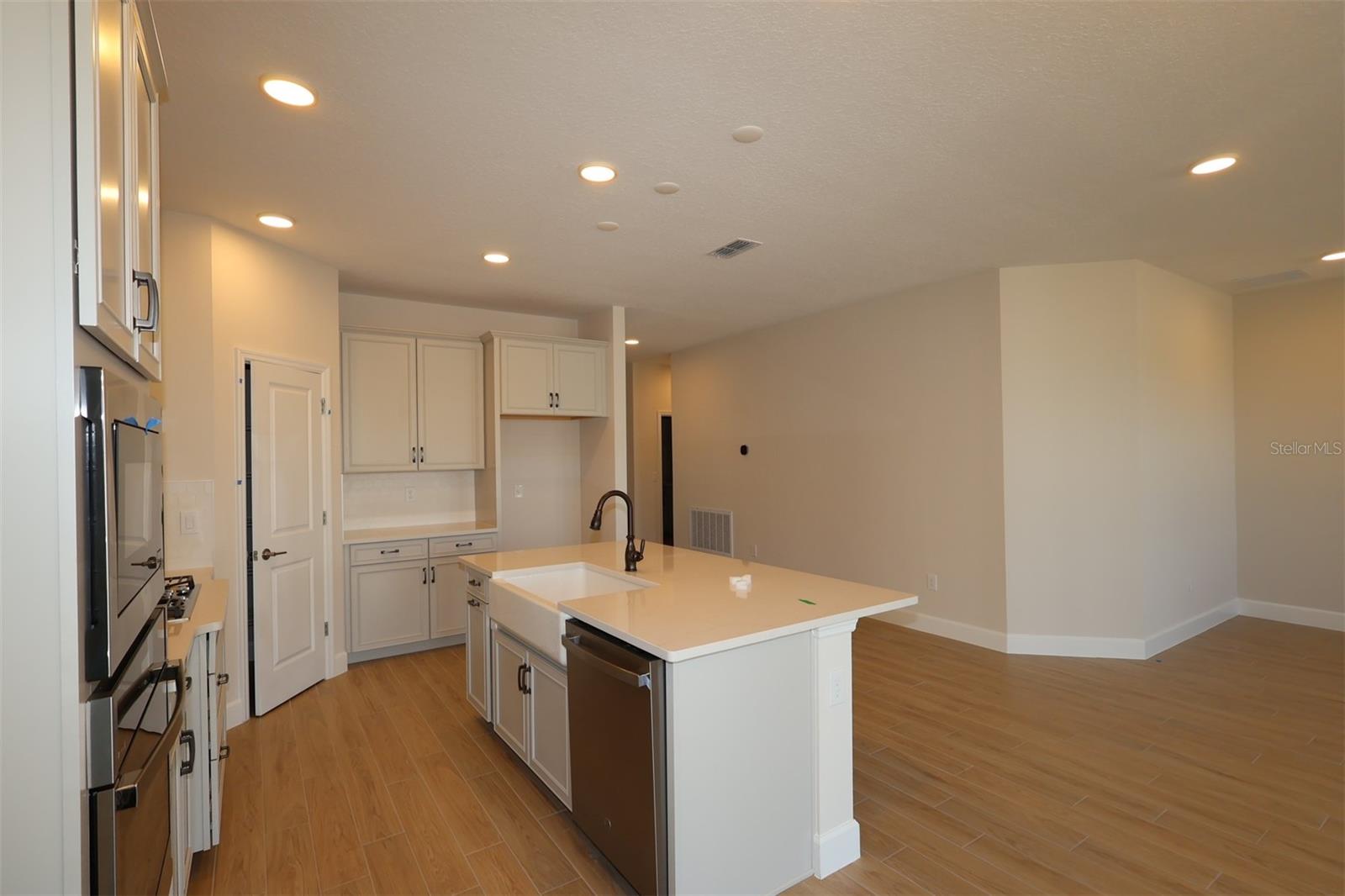 5296 HIGH LINE DRIVE, St Cloud, FL 34771 5296 HIGH LINE DRIVE, St Cloud, FL 34771