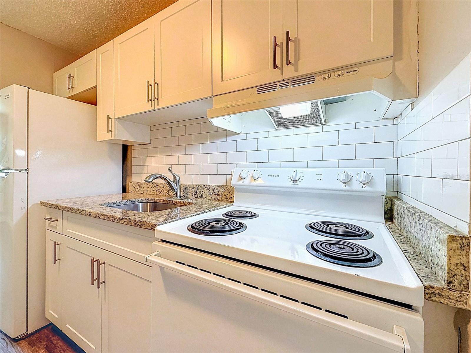 3216 N 48TH STREET, Tampa, FL 33605