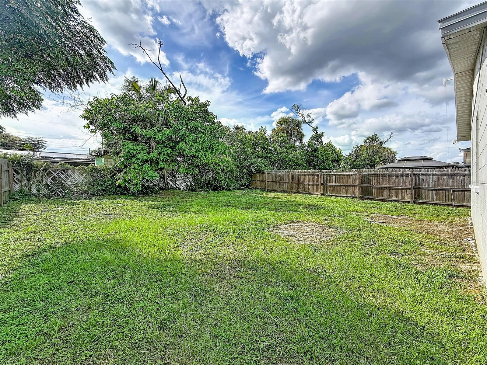 3216 N 48TH STREET, Tampa, FL 33605