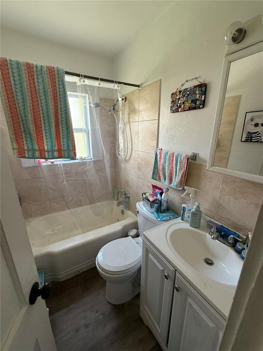 2027 30TH AVENUE N, St Petersburg, FL 33713