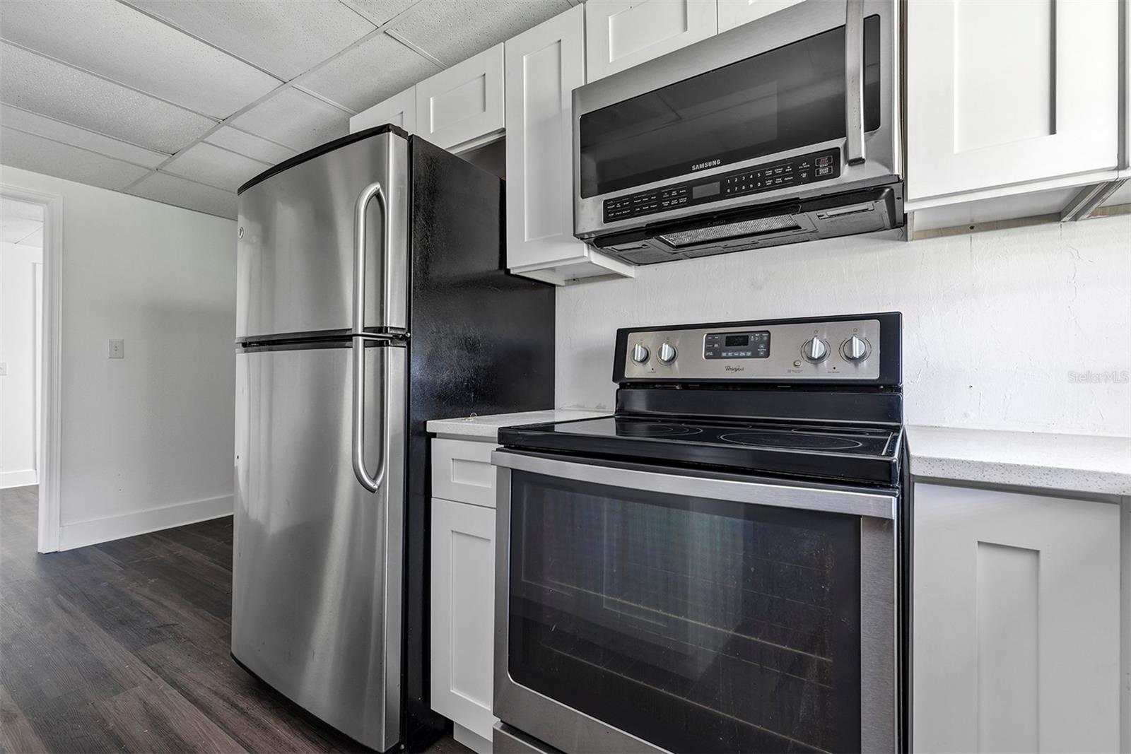 2027 30TH AVENUE N, St Petersburg, FL 33713