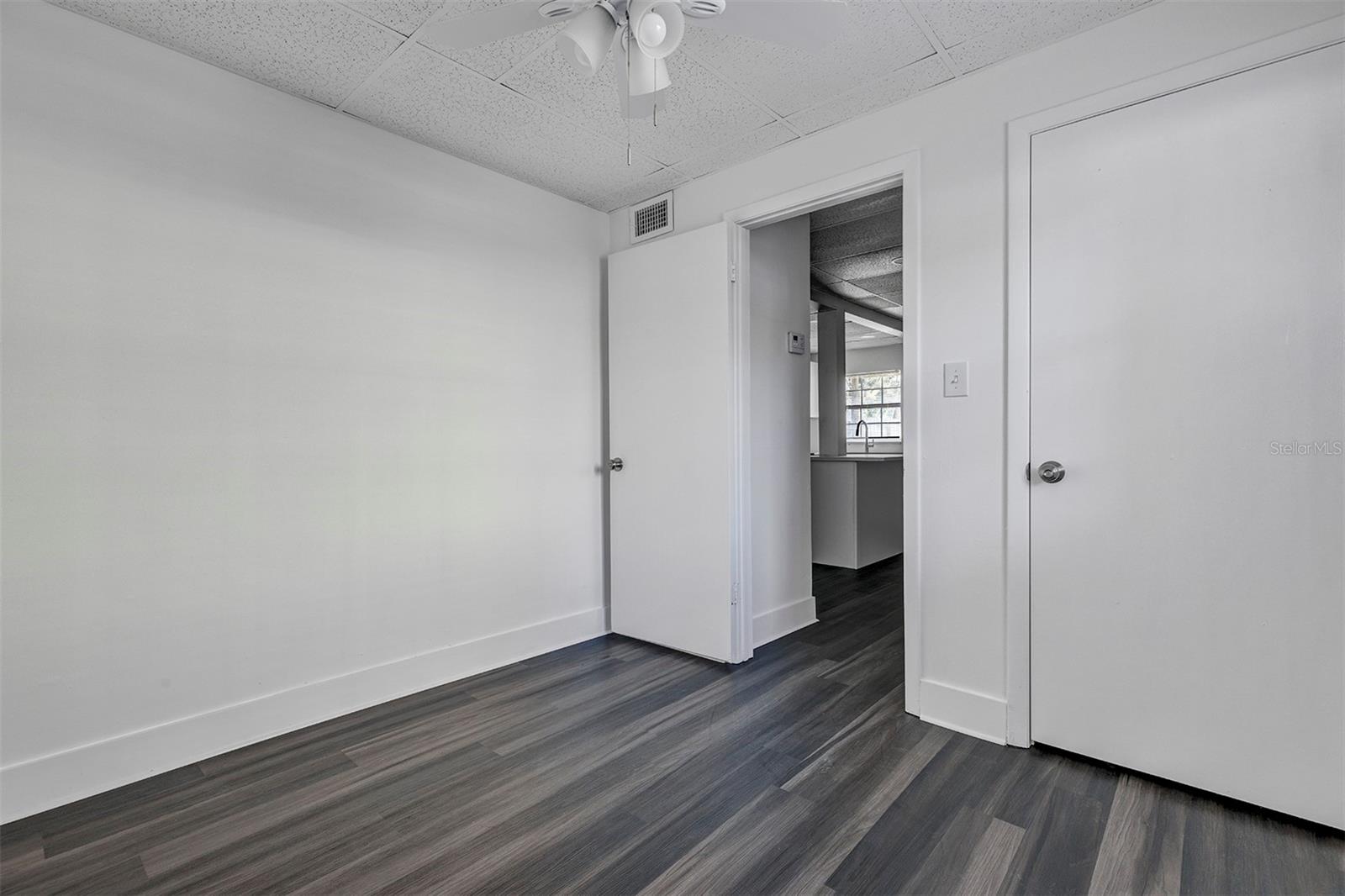 2027 30TH AVENUE N, St Petersburg, FL 33713