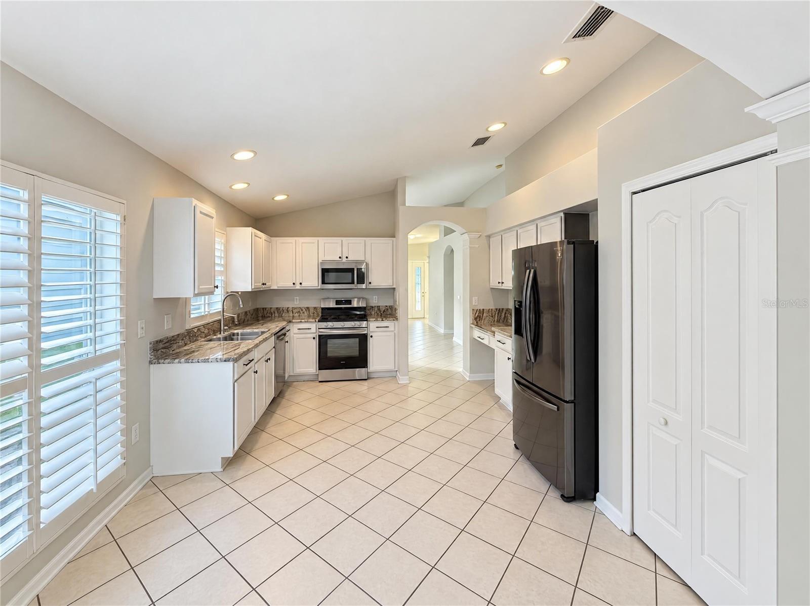 30447 IVERSON DRIVE, Wesley Chapel, FL 33543 30447 IVERSON DRIVE, Wesley Chapel, FL 33543