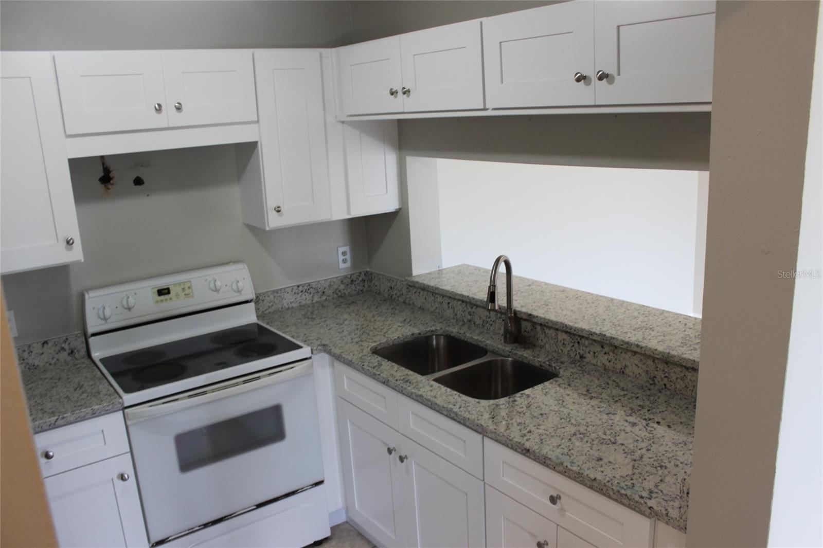 5231 VIA HACIENDA CIRCLE, #B218, Orlando, FL 32839
