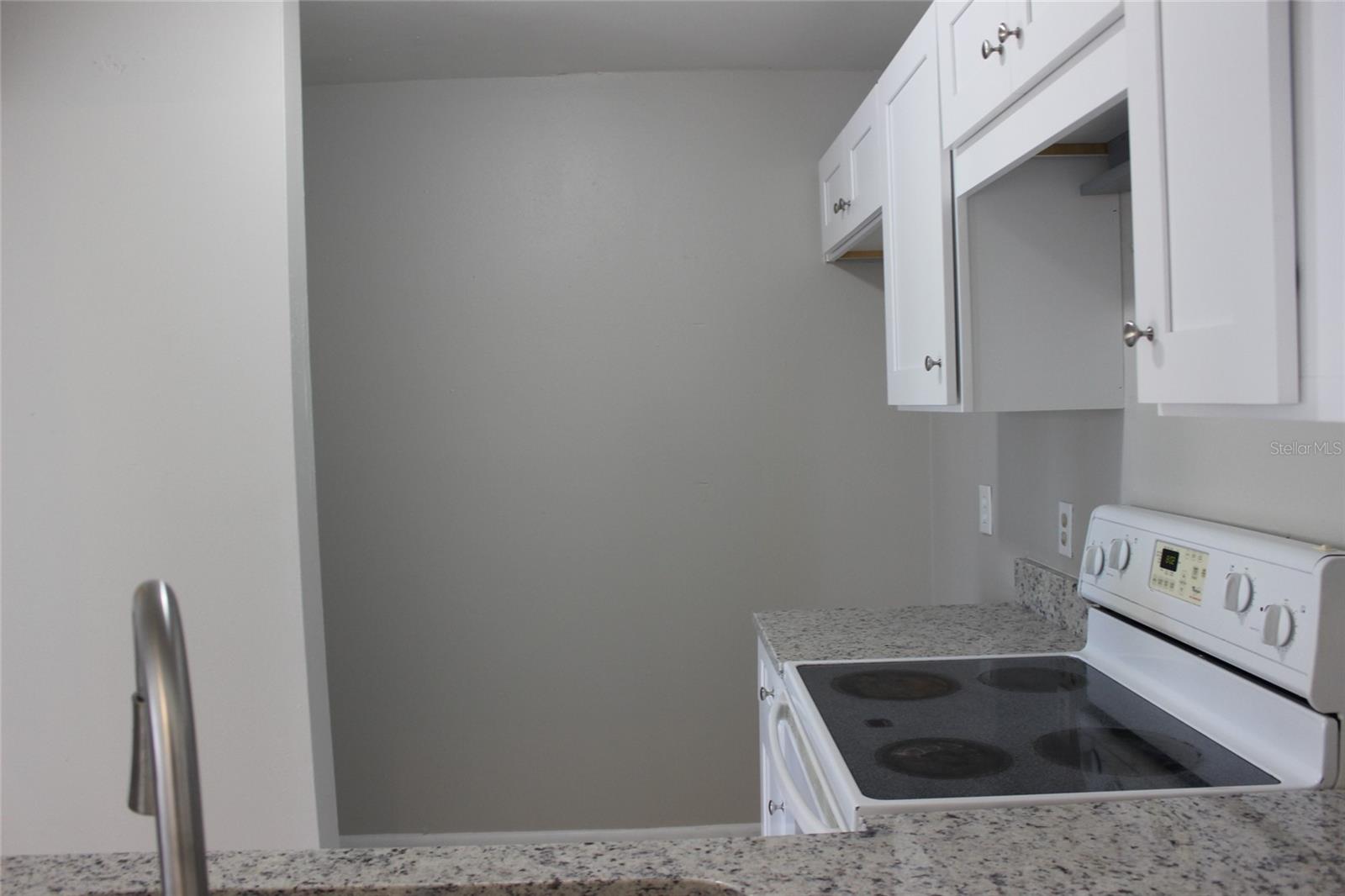 5231 VIA HACIENDA CIRCLE, #B218, Orlando, FL 32839