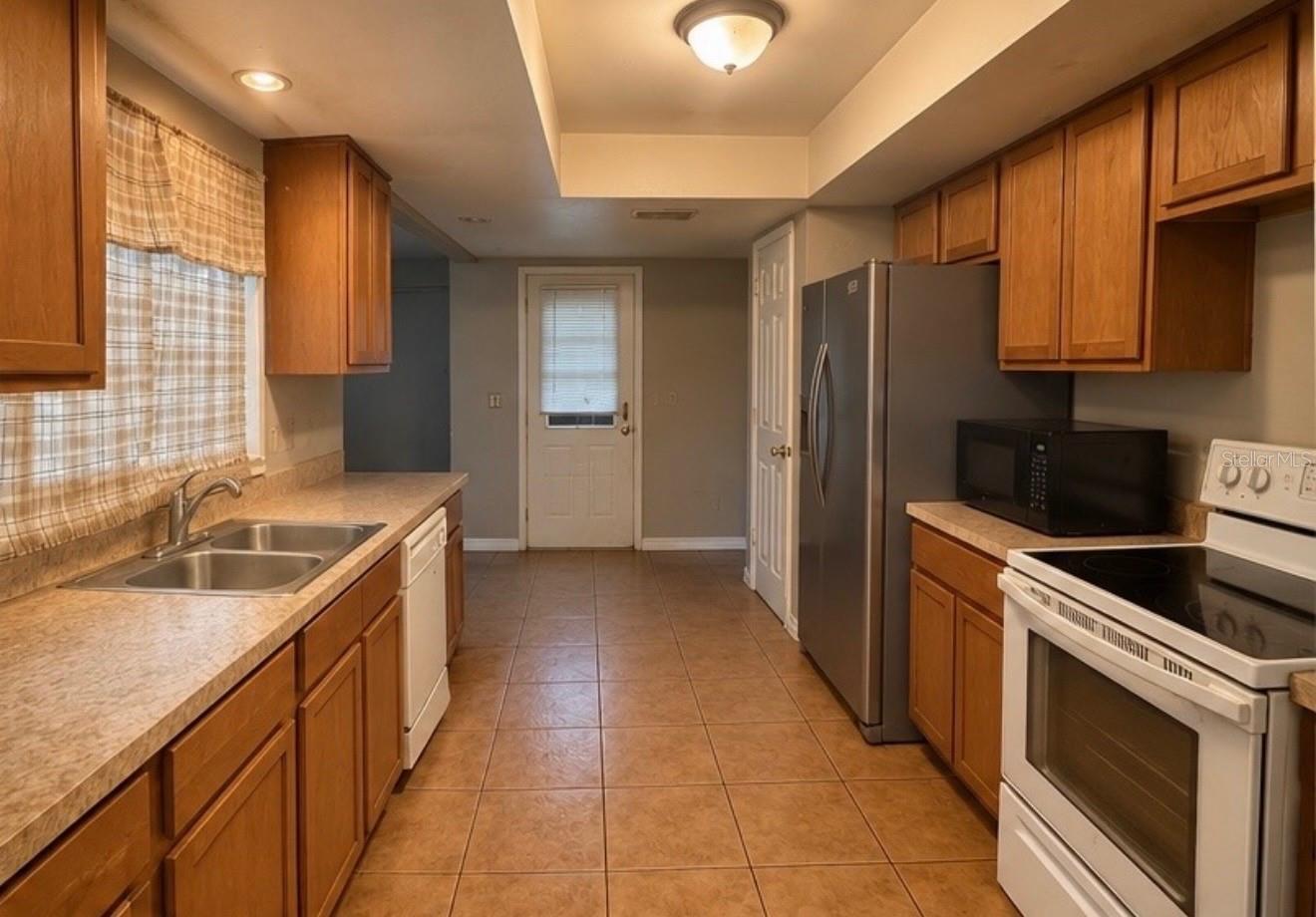 2711 PIONEER ROAD, Orlando, FL 32808